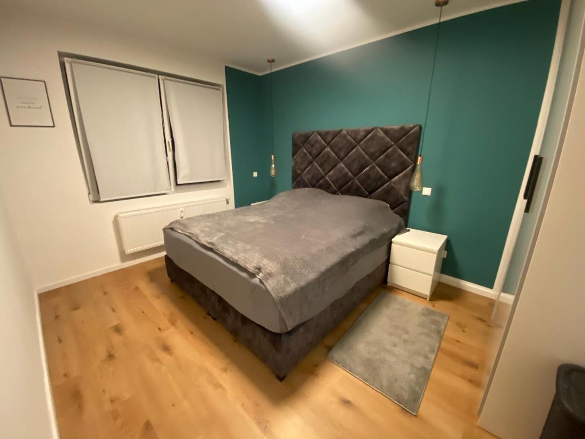 2 In City/apartment + Netflix+prime Apartment Krefeld